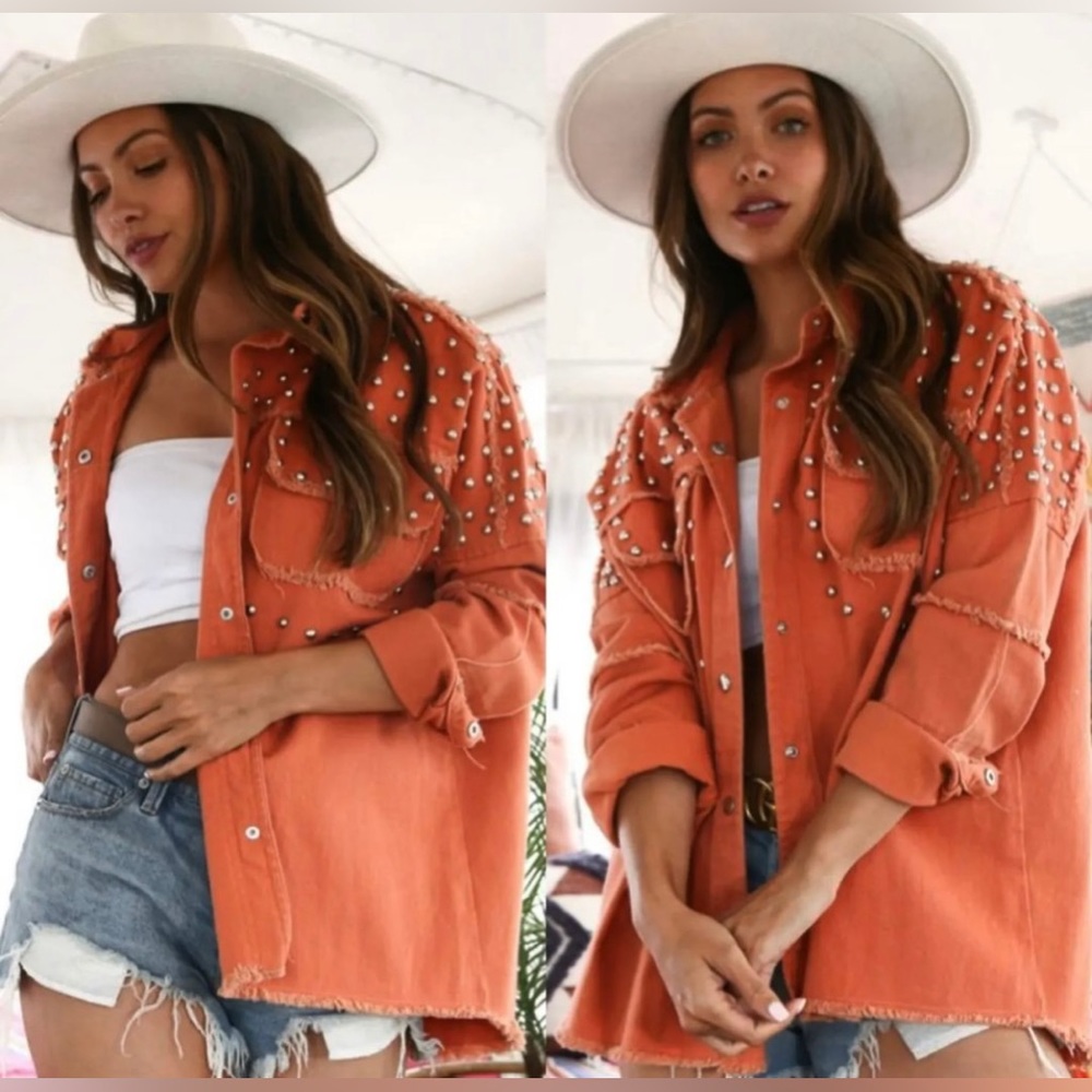 Fantastic Fawn cotton frayed studded jacket size small
